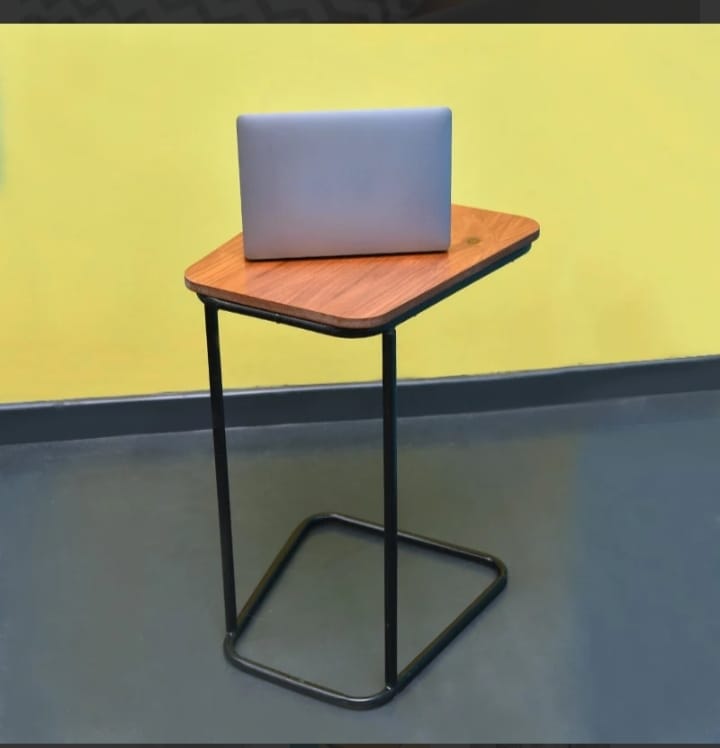 Modern Minimalist Side Table – Stylish & Versatile for Every Room