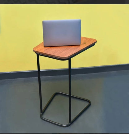 Modern Minimalist Side Table – Stylish & Versatile for Every Room