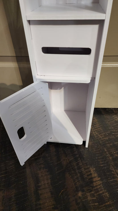 VECELO Pearl White Bathroom Corner Cabinet – Farmhouse-Style Short Storage Shelf with Magnetic Door & Toilet Paper Holder